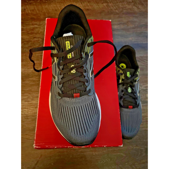 New Balance 890v6 running shoe NWT Men’s 7.5 main image 6
